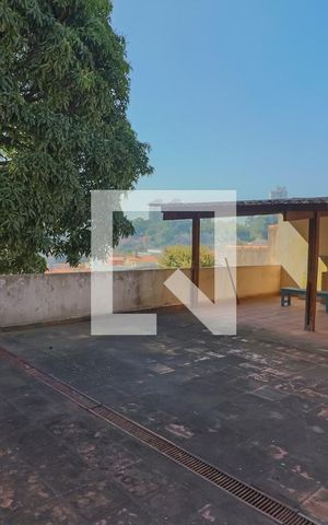 Casa para alugar com 252m², 5 quartos e 4 vagas Casa para alugar com 252m², 5 quartos e 4 vagasArea Gourmet