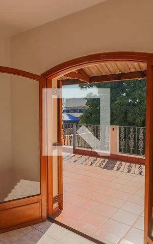 Casa para alugar com 252m², 5 quartos e 4 vagas Casa para alugar com 252m², 5 quartos e 4 vagasQuarto 2