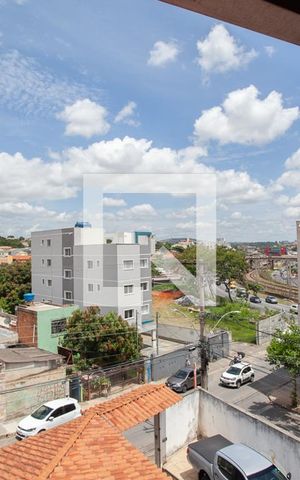 Casa à venda com 380m², 6 quartos e 7 vagas Casa à venda com 380m², 6 quartos e 7 vagasTerraço