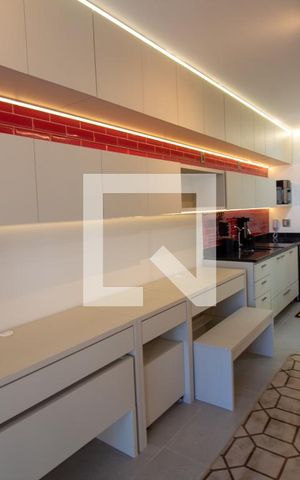 Studio à venda com 25m², 1 quarto e sem vaga Studio à venda com 25m², 1 quarto e sem vagaSala - Studio