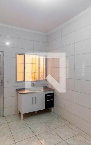 Casa para alugar com 32m², 1 quarto e sem vaga Casa para alugar com 32m², 1 quarto e sem vagaCozinha