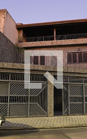 Casa à venda com 151m², 3 quartos e 2 vagas