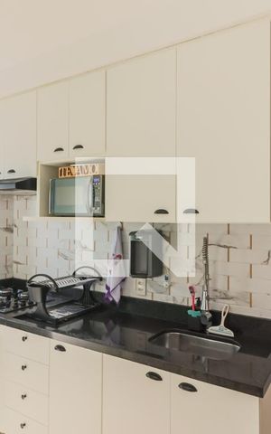 Apartamento à venda com 44m², 2 quartos e 1 vagaCozinha e Lavanderia
