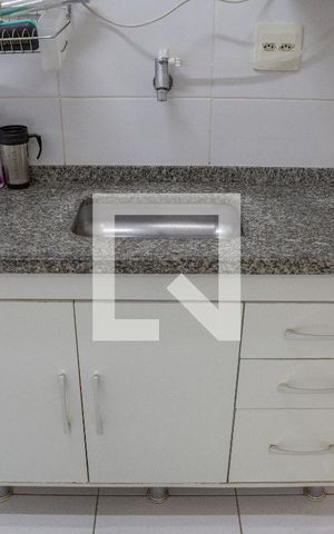 Apartamento à venda com 67m², 2 quartos e sem vaga Apartamento à venda com 67m², 2 quartos e sem vagaCozinha