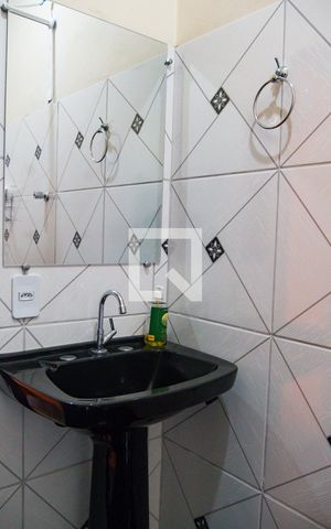 Casa para alugar com 300m², 3 quartos e 4 vagasBanheiro da Churrasqueira