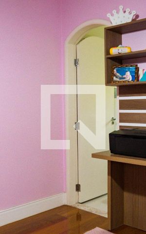 Casa para alugar com 300m², 3 quartos e 4 vagasSuíte 1