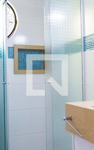 Casa para alugar com 300m², 3 quartos e 4 vagasBanheiro da Suíte 1