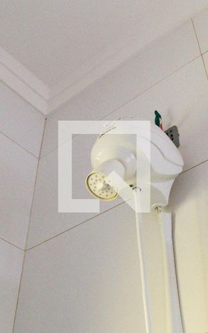 Casa para alugar com 300m², 3 quartos e 4 vagasBanheiro da Suíte 1