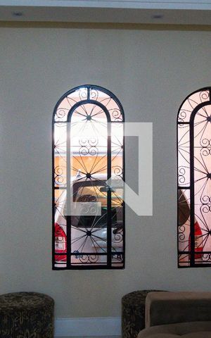 Casa para alugar com 300m², 3 quartos e 4 vagasSala