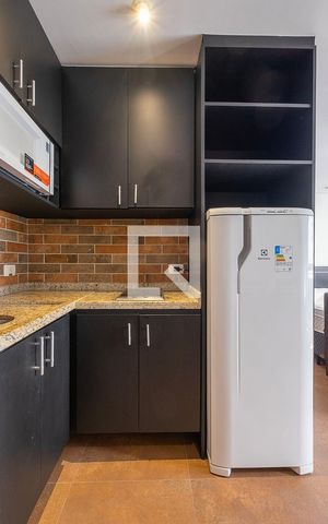 Studio para alugar com 27m², 1 quarto e 1 vaga Studio para alugar com 27m², 1 quarto e 1 vagaStudio