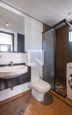 Studio para alugar com 27m², 1 quarto e 1 vaga Studio para alugar com 27m², 1 quarto e 1 vagaBanheiro