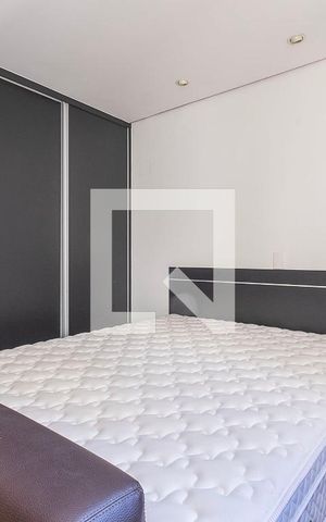 Studio para alugar com 27m², 1 quarto e 1 vaga Studio para alugar com 27m², 1 quarto e 1 vagaStudio