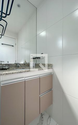 Apartamento para alugar com 71m², 2 quartos e 2 vagasBanheiro 1