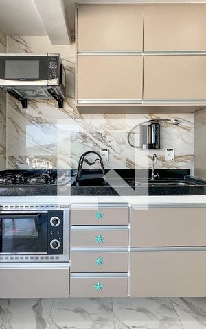 Apartamento para alugar com 71m², 2 quartos e 2 vagasCozinha