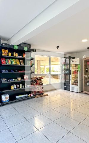 Apartamento para alugar com 71m², 2 quartos e 2 vagasÁrea comum - Mini Mercado