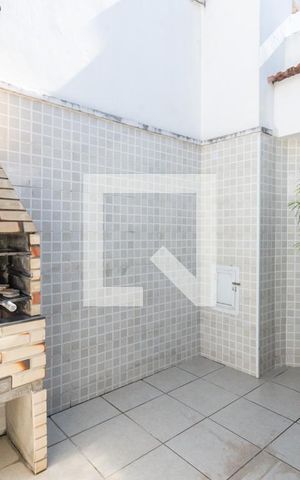 Apartamento à venda com 130m², 3 quartos e 1 vagaÁrea externa