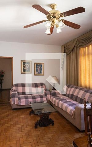 Apartamento à venda com 130m², 3 quartos e 1 vagaSala