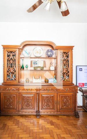 Apartamento à venda com 130m², 3 quartos e 1 vagaSala