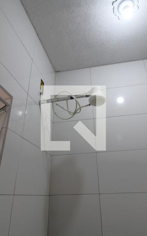 Casa para alugar com 37m², 1 quarto e sem vagaChuveiro