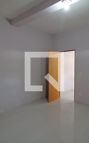 Casa para alugar com 37m², 1 quarto e sem vagaQuarto