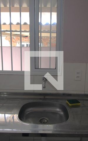 Casa para alugar com 37m², 1 quarto e sem vagaPia da cozinha