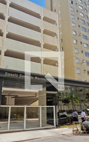 Apartamento à venda com 42m², 2 quartos e 1 vaga Apartamento à venda com 42m², 2 quartos e 1 vagaFachada
