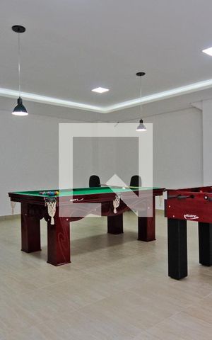 Apartamento à venda com 42m², 2 quartos e 1 vaga Apartamento à venda com 42m², 2 quartos e 1 vagaSala de Jogos