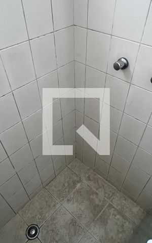 Apartamento à venda com 56m², 2 quartos e 2 vagas Apartamento à venda com 56m², 2 quartos e 2 vagasBanheiro da Suíte