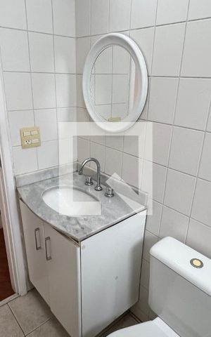 Apartamento à venda com 56m², 2 quartos e 2 vagas Apartamento à venda com 56m², 2 quartos e 2 vagasBanheiro