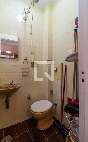 Apartamento à venda com 170m², 3 quartos e 1 vaga Apartamento à venda com 170m², 3 quartos e 1 vagaBanheiro de serviço
