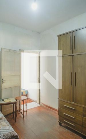 Casa à venda com 160m², 3 quartos e 2 vagas Casa à venda com 160m², 3 quartos e 2 vagasQuarto 1