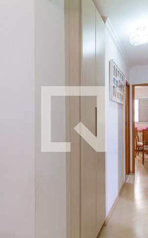 Apartamento à venda com 74m², 3 quartos e 1 vagaCorredor