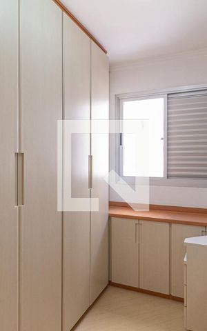 Apartamento à venda com 74m², 3 quartos e 1 vagaQuarto 2