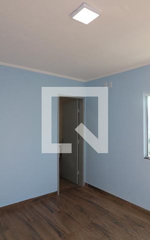 Casa para alugar com 65m², 2 quartos e sem vagaSuíte