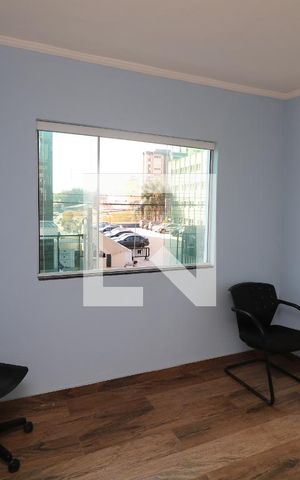 Casa para alugar com 65m², 2 quartos e sem vagaSala