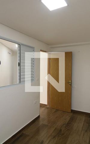 Casa para alugar com 65m², 2 quartos e sem vagaQuarto