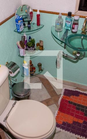 Apartamento à venda com 92m², 3 quartos e 2 vagas Apartamento à venda com 92m², 3 quartos e 2 vagasLavabo