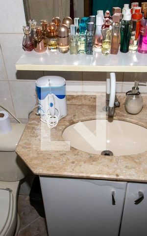 Apartamento à venda com 92m², 3 quartos e 2 vagas Apartamento à venda com 92m², 3 quartos e 2 vagasBanheiro da Suíte