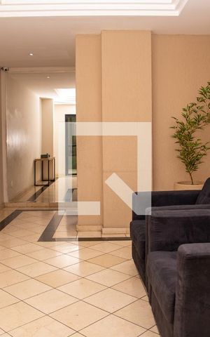 Apartamento à venda com 92m², 3 quartos e 2 vagas Apartamento à venda com 92m², 3 quartos e 2 vagasHall social