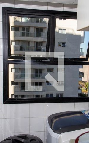 Apartamento à venda com 92m², 3 quartos e 2 vagas Apartamento à venda com 92m², 3 quartos e 2 vagasÁrea de Serviço