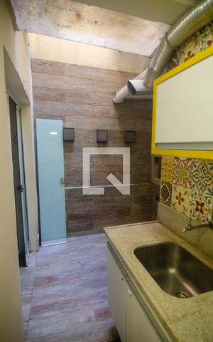 Apartamento à venda com 130m², 3 quartos e 1 vaga Apartamento à venda com 130m², 3 quartos e 1 vagaÁrea de Serviço