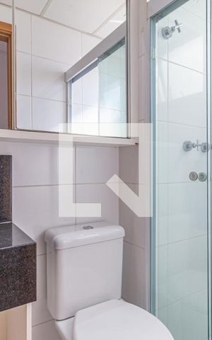 Apartamento à venda com 55m², 2 quartos e 2 vagasBanheiro da suíte