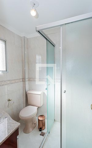Apartamento à venda com 53m², 2 quartos e 1 vaga Apartamento à venda com 53m², 2 quartos e 1 vagaBanheiro