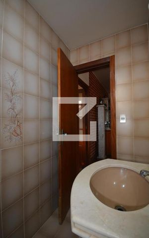 Casa à venda com 536m², 4 quartos e 2 vagasLavrabo