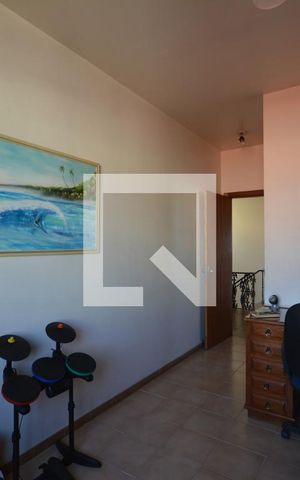 Casa à venda com 536m², 4 quartos e 2 vagasQuarto 2