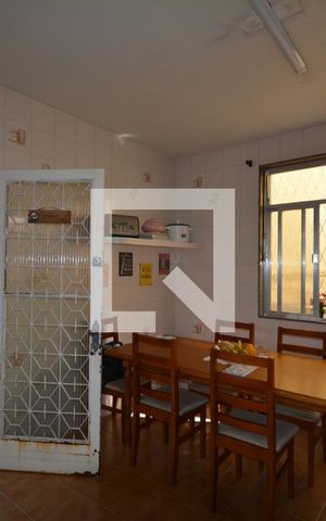Casa à venda com 536m², 4 quartos e 2 vagasCozinha