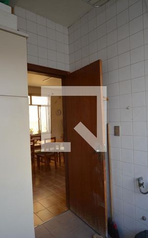 Casa à venda com 536m², 4 quartos e 2 vagasÁrea de serviço