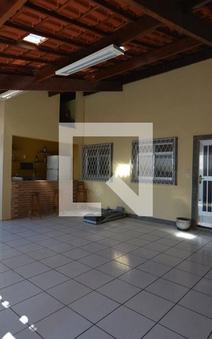 Casa à venda com 536m², 4 quartos e 2 vagasTerraço
