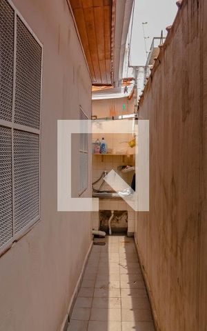 Casa para alugar com 72m², 2 quartos e sem vaga Casa para alugar com 72m², 2 quartos e sem vagaCorredor