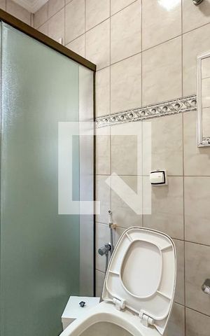 Casa para alugar com 300m², 7 quartos e 3 vagasBanheiro 2